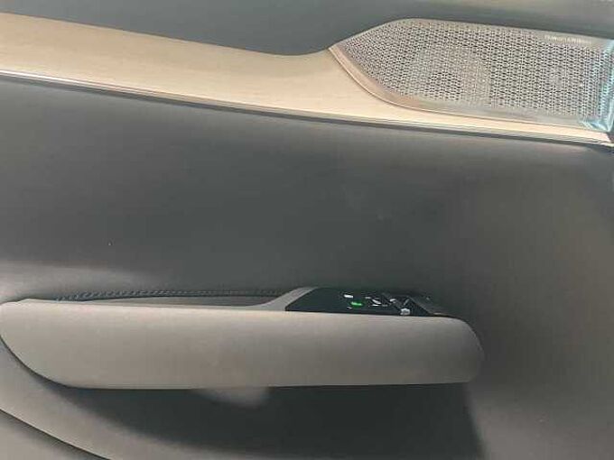 Volvo EX90 Twin Performance AWD Ultra (7-Sitzer)