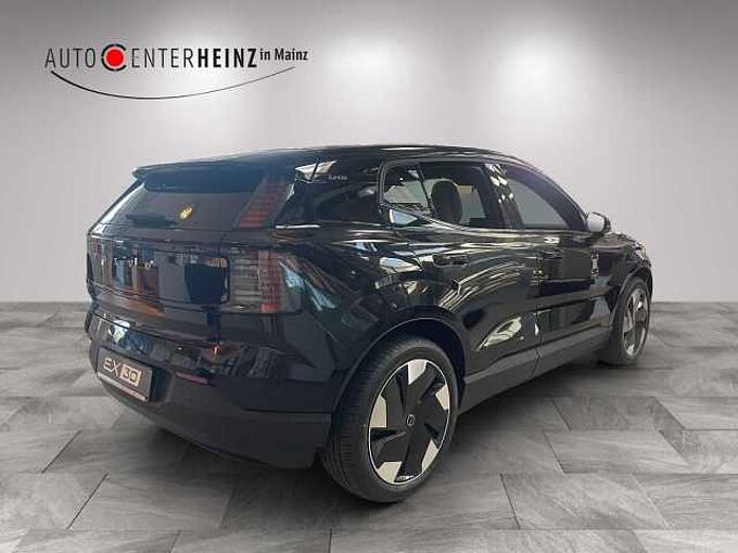 Volvo EX30 Single M. Extended Range RWD Ultra