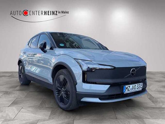 Volvo EX30 Cross Country Twin Motor Performance AWD Cross Country Ultra