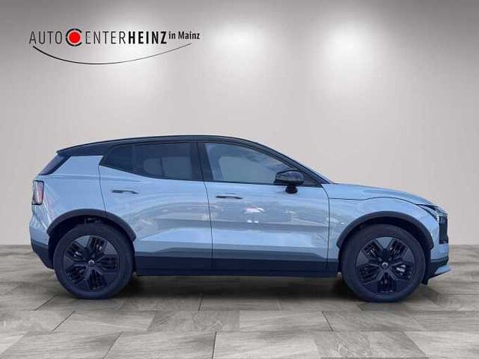Volvo EX30 Cross Country Twin Motor Performance AWD Cross Country Ultra
