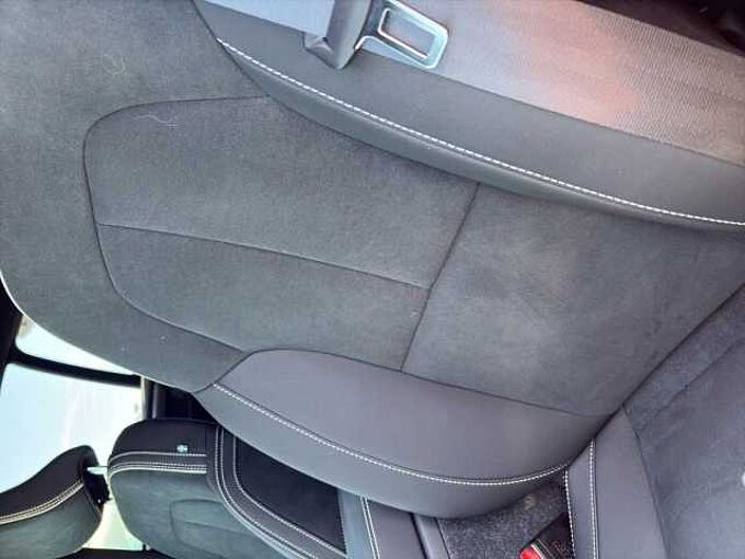 Volvo XC40 Recharge Single M. Extended Range RWD Plus