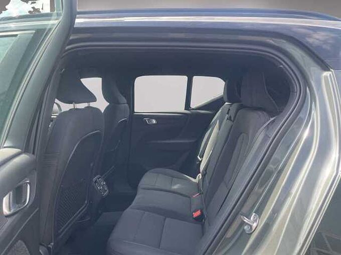 Volvo EX40 Fully Electric Single M. Extended Range RWD Plus Dark