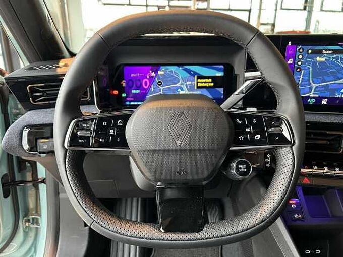 Renault R4 E-Tech Techno 150 Comfort Range