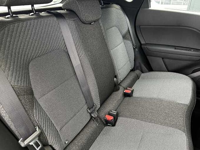 Renault Captur Hybrid Full E-TECH 160 TECHNO