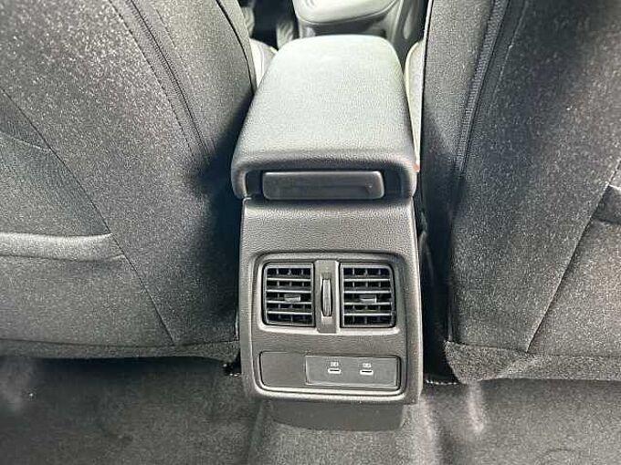 Renault Captur Hybrid Full E-TECH 160 TECHNO