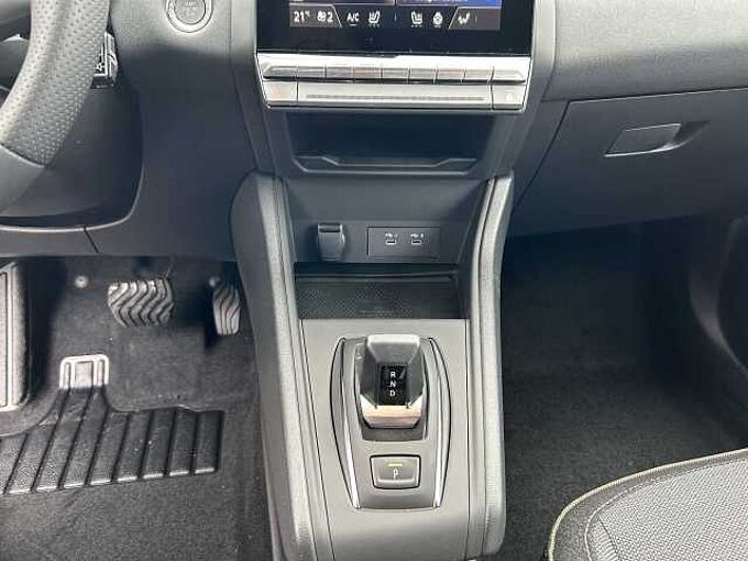 Renault Captur Mild Hybrid 140 EDC TECHNO