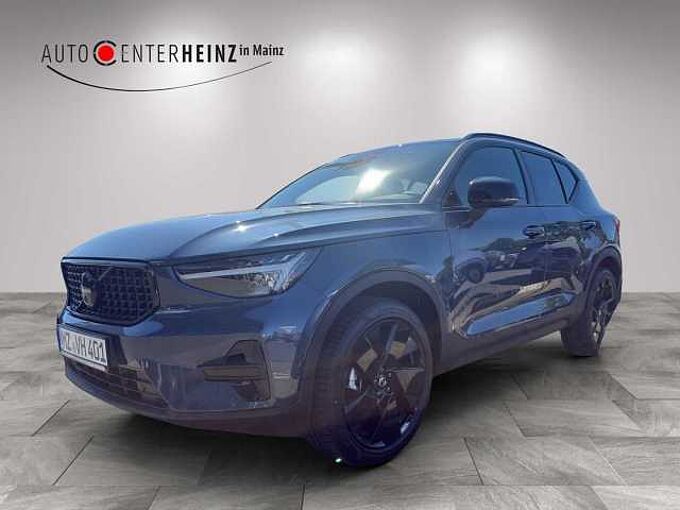 Volvo XC40 B3 B DKG Plus Black Edition