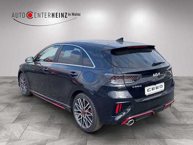 Kia Ceed 1.6 T-GDI DCT7 OPF GT 
