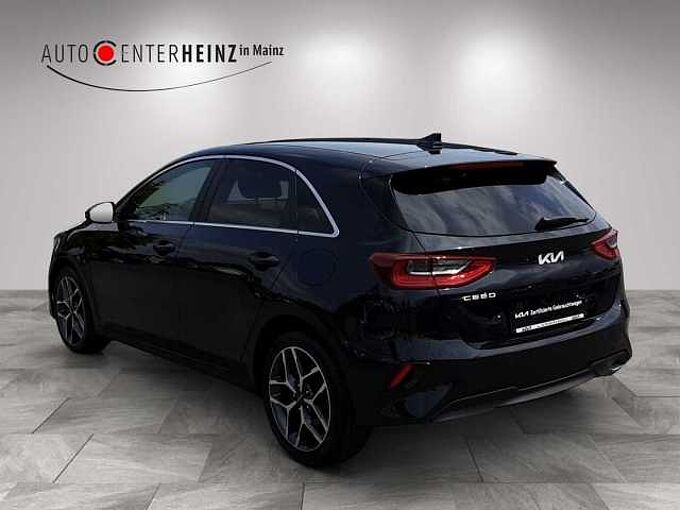 Kia cee'd Ultimate Edition