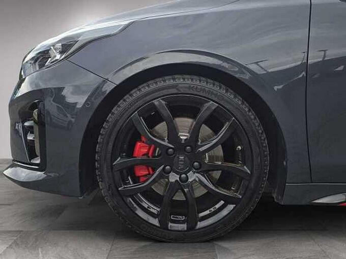 Kia pro_cee'd GT