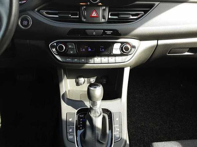 Hyundai i30 Edition 30+ Mild-Hybrid