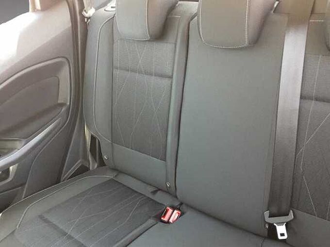 Ford EcoSport Cool & Connect