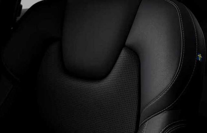 Volvo XC60 Plug-In-Hybrid T8 AWD Plug-in Hybrid Ultra Black Edition
