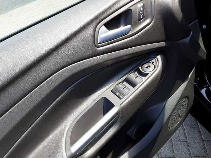Ford Kuga ST-Line