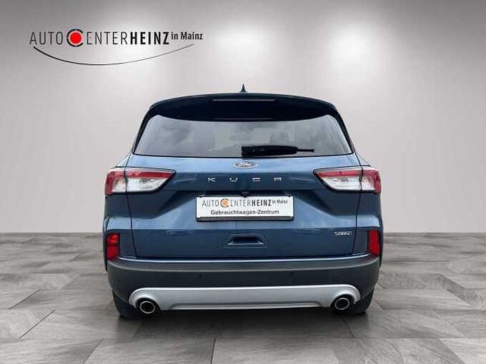 Ford Kuga Plug-In Hybrid Titanium