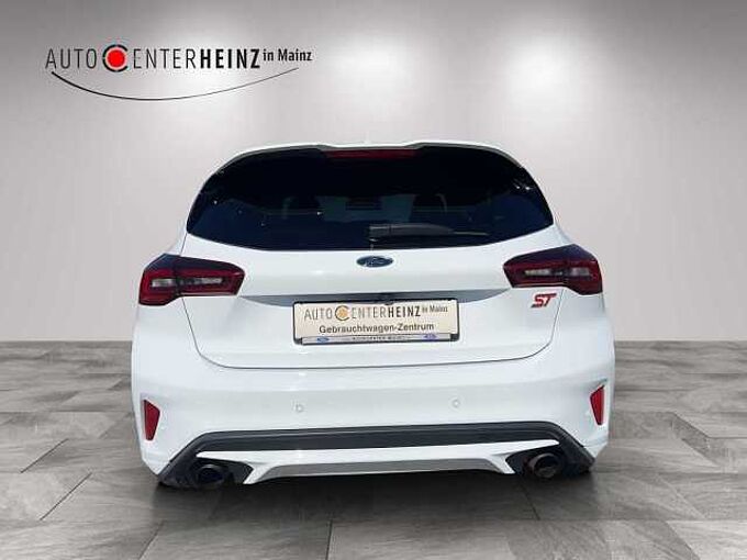 Ford Focus ST X