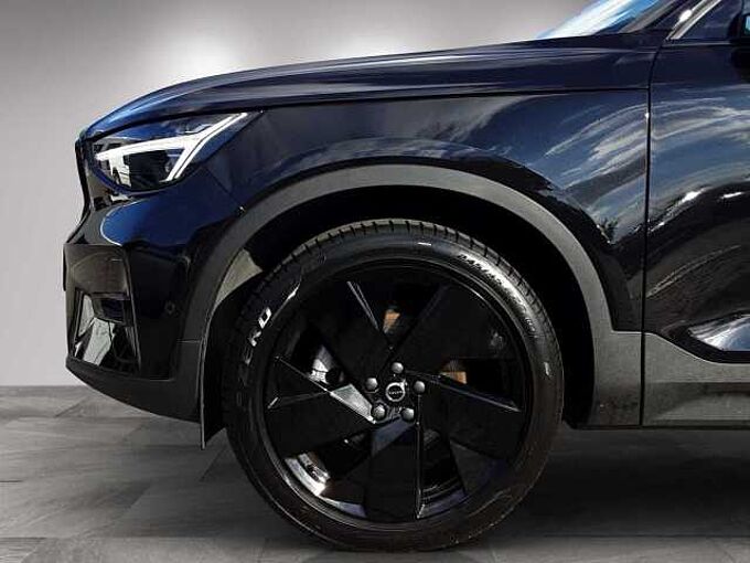 Volvo XC 40 Plus Black Edition 2WD