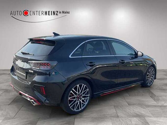 Kia cee'd GT