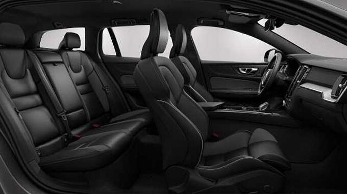 Volvo V60 Plus, B4 Mild-Hybrid, Diesel, Dark