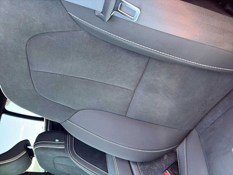 Volvo XC40 Recharge Single M. Extended Range RWD Plus