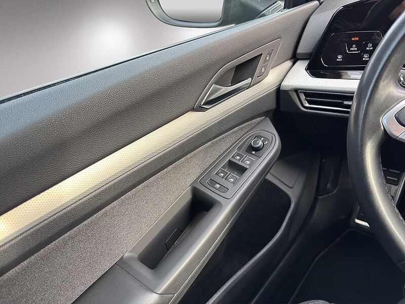 Volkswagen Golf Move