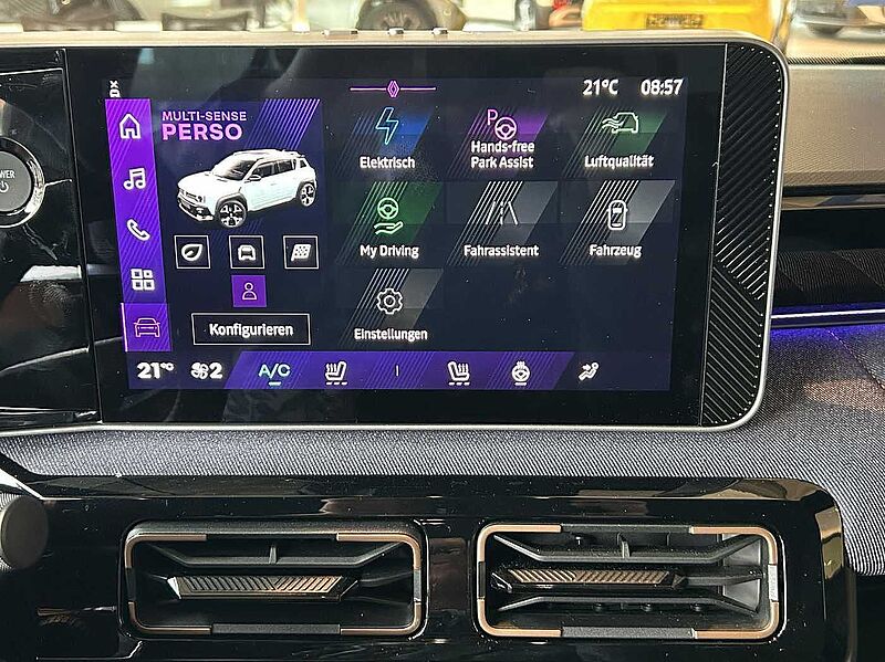 Renault R4 E-Tech Techno 150 Comfort Range