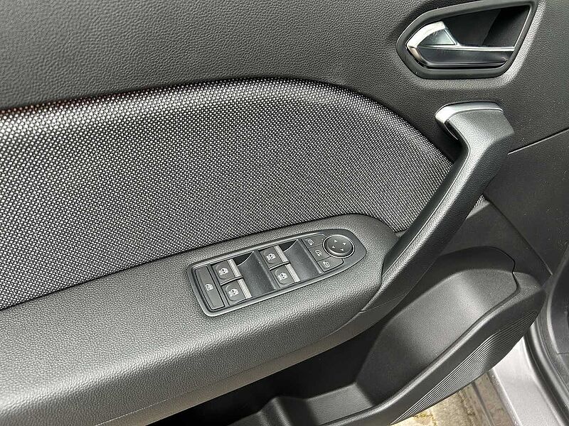 Renault Captur Hybrid Full E-TECH 160 TECHNO