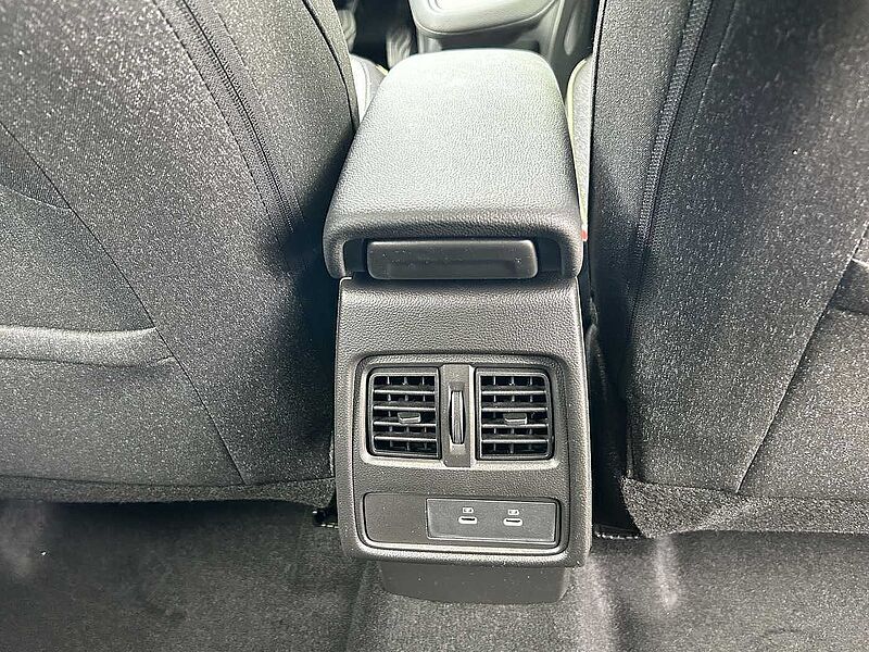 Renault Captur Hybrid Full E-TECH 160 TECHNO