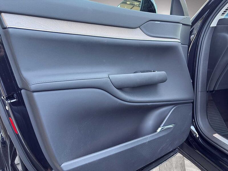 Volvo EX90 Twin Motor AWD Plus Executive Edition (7-Sitzer)
