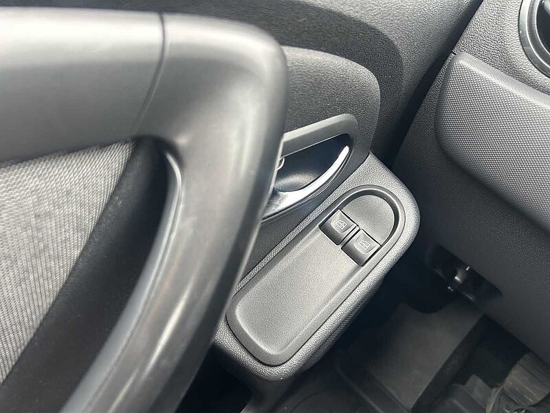 Dacia Duster Black Shadow 4x2
