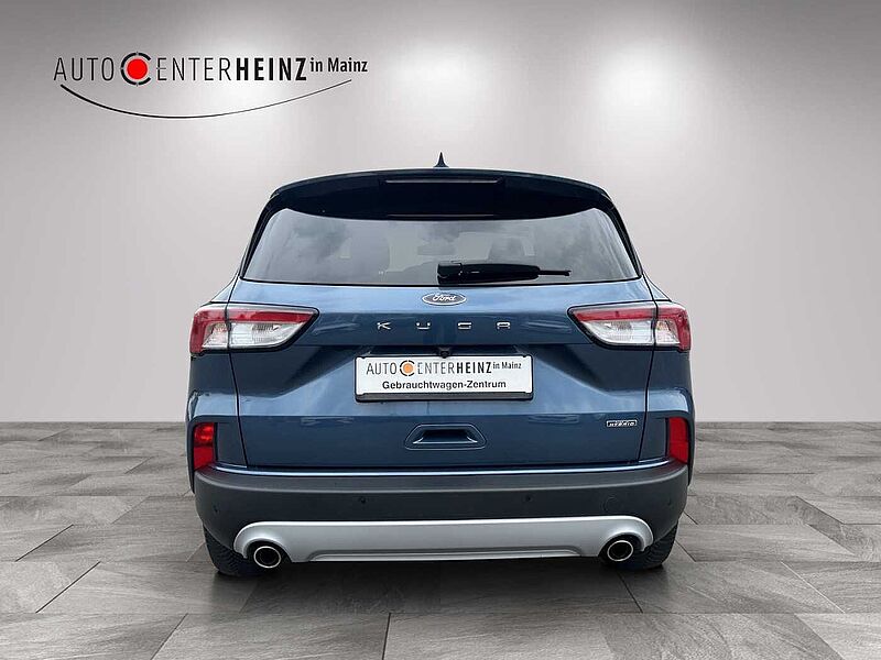 Ford Kuga Plug-In Hybrid Titanium