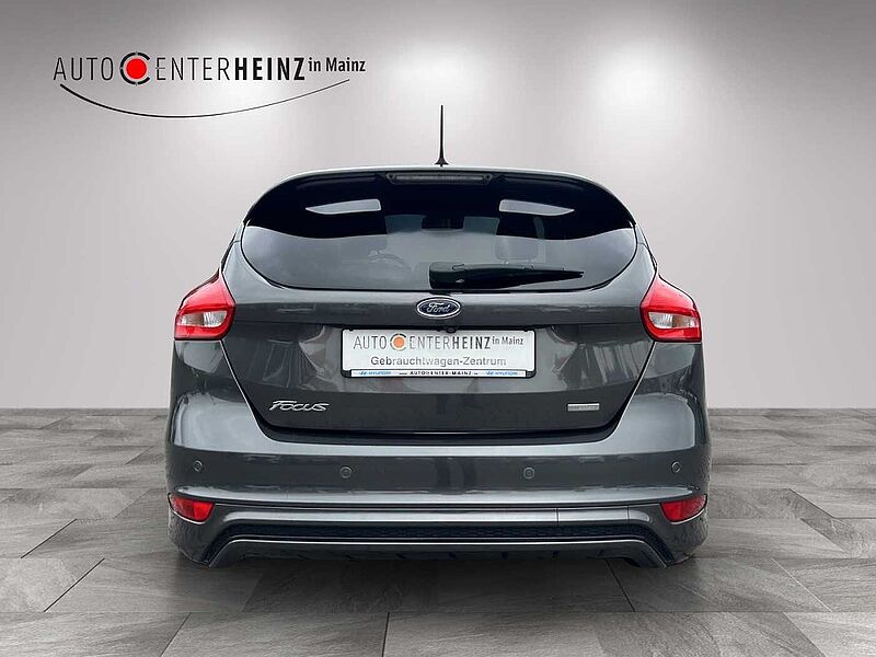 Ford Focus ST-Line