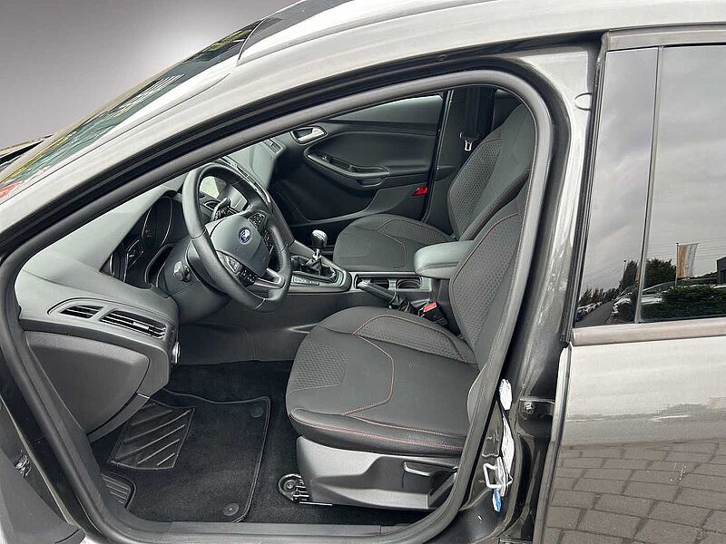 Ford Focus ST-Line