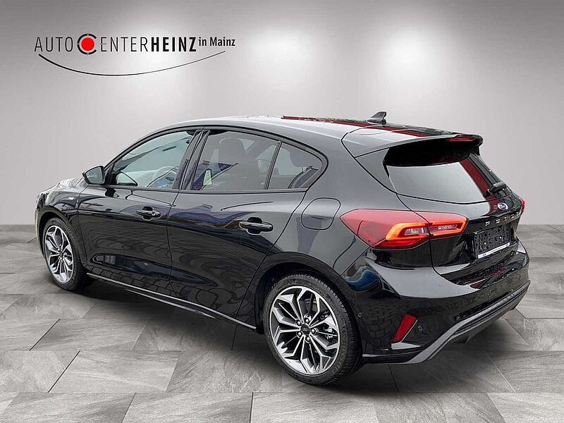 Ford Focus 1.0 EcoBoost Hybrid ST-LINE X