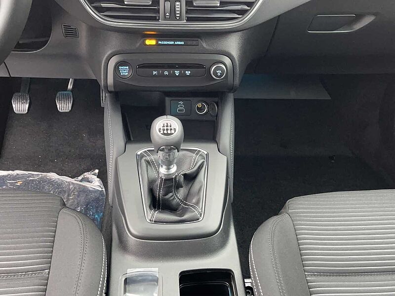 Ford Focus Turnier 1.0 EcoBoost Hybrid TITANIUM X